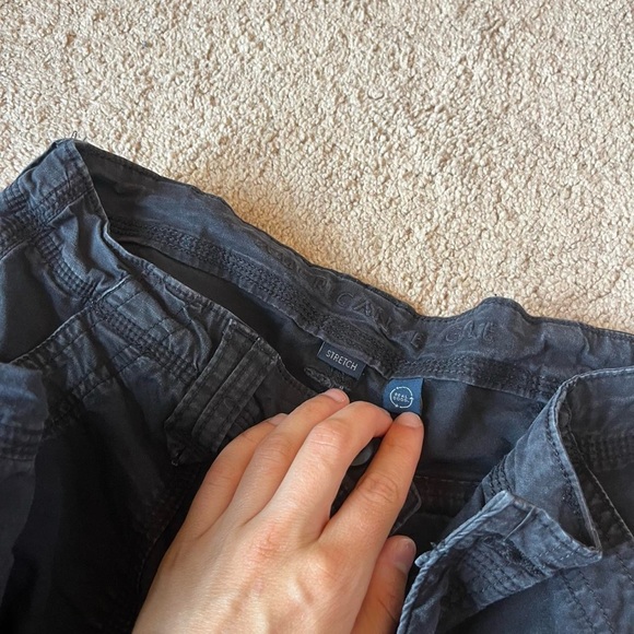 American Eagle Women’s Stretchy Black Baggy Cargos - Picture 3 of 7